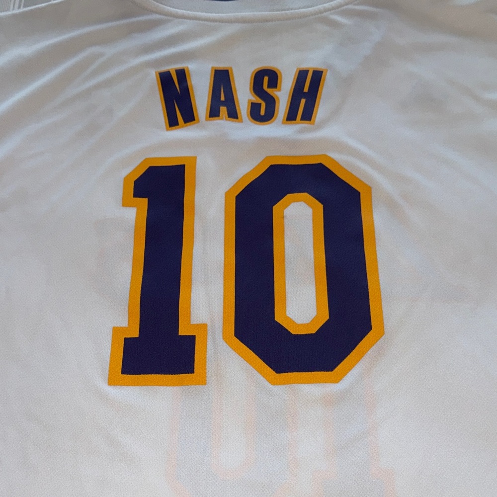 Adidas Lakers White and Yellow Basketball Jersey - Picture 8 of 12